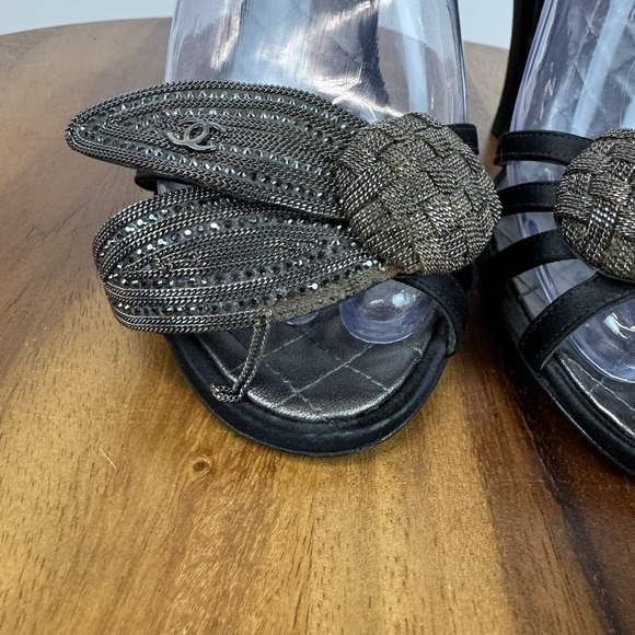 Womens Chanel Rare Vintage Camellia Black Satin Slingback Heels Sandals Size 38 - Picture 9 of 13